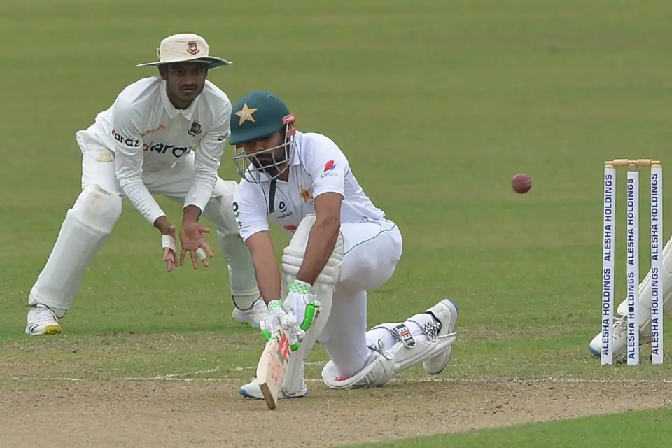 PAK vs BAN: 2nd Test - बाबर आज़म की बैटिंग फेल